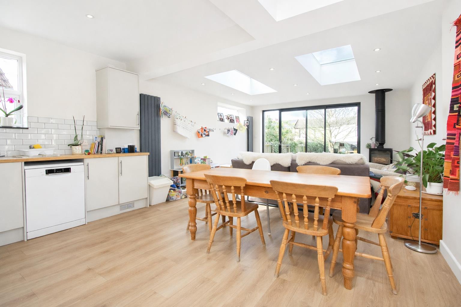 4 bed property in Cowper Gardens, Wallington
